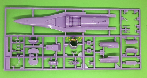 Model samolotu do sklejania F-16N FIGHTING FALCON TOPGUN 1:72 farby