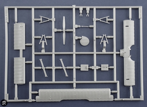 Model samolotu do sklejania Fokker Dr.1 z okresu I Wojny Światowej