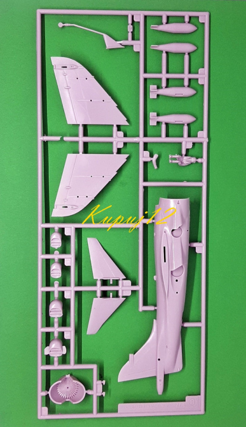 MODEL plastikowego samolotu do sklejania Sea Harrier FRS Mk1. Zestaw - klej, podkład , farby akrylowe do modeli, pędzle ..... MODEL plastikowego samolotu do sklejania Sea Harrier FRS Mk1. Zestaw - klej, podkład , farby akrylowe do modeli, pędzle .....