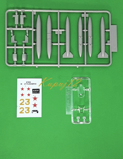 PLASTIKOWY MODEL samolotu do sklejania MiG-27 FLOGGER D Academy, Skala 1:72 PLASTIKOWY MODEL samolotu do sklejania MiG-27 FLOGGER D Academy, Skala 1:72