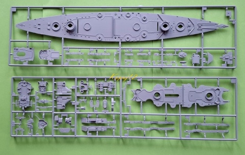 OKRĘT, niemiecki pancernik , Bismarck skala 1:700+ zestaw farb modelarskich z fabą podkładową....