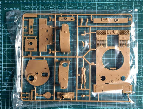 MODEL niemieckiego czołgu Tiger I mid produktion, Tamiya Skala 1:35 35194 MODEL niemieckiego czołgu Tiger I mid produktion, Tamiya Skala 1:35 35194