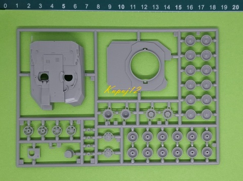 MODEL francuskiego czołgu do sklejania Char Leclerc Academy Skala 1:72