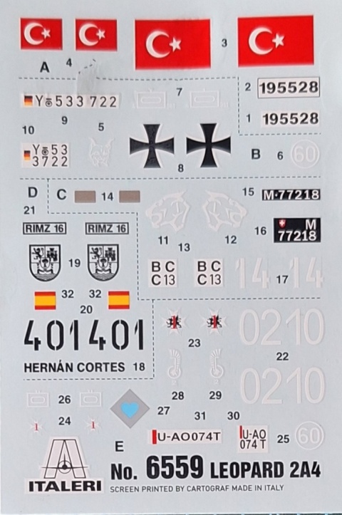 MODEL plastikowy czołg do sklejania LEOPARD 2A4 Polskie Siły Zbrojne Skala 1:35 + klej, farby...