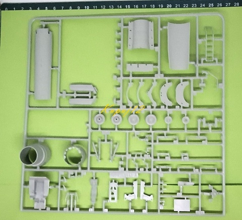 MODEL samolot do sklejania F-16C Fighting Falcon polski + zestaw, mata, farby,lakier