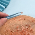 2x Pęseta plastikowa. Precyzyjne narzędzia do pracy z małymi przedmiotami.