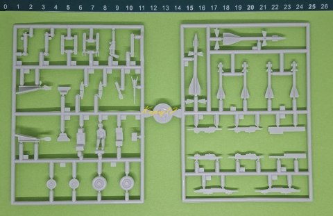 MODEL plastikowy samolot zestaw modelarski MiG-29M 23rd MisterCraft skala 1:72 MODEL plastikowy samolot zestaw modelarski MiG-29M 23rd MisterCraft skala 1:72