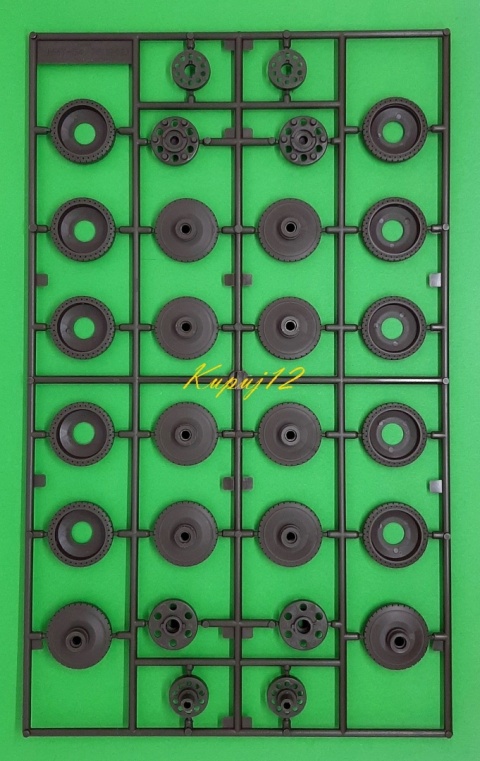 MODEL radzieckiego czołgu T34/76 rok 1943 Tamiya Skala 1:35_35149